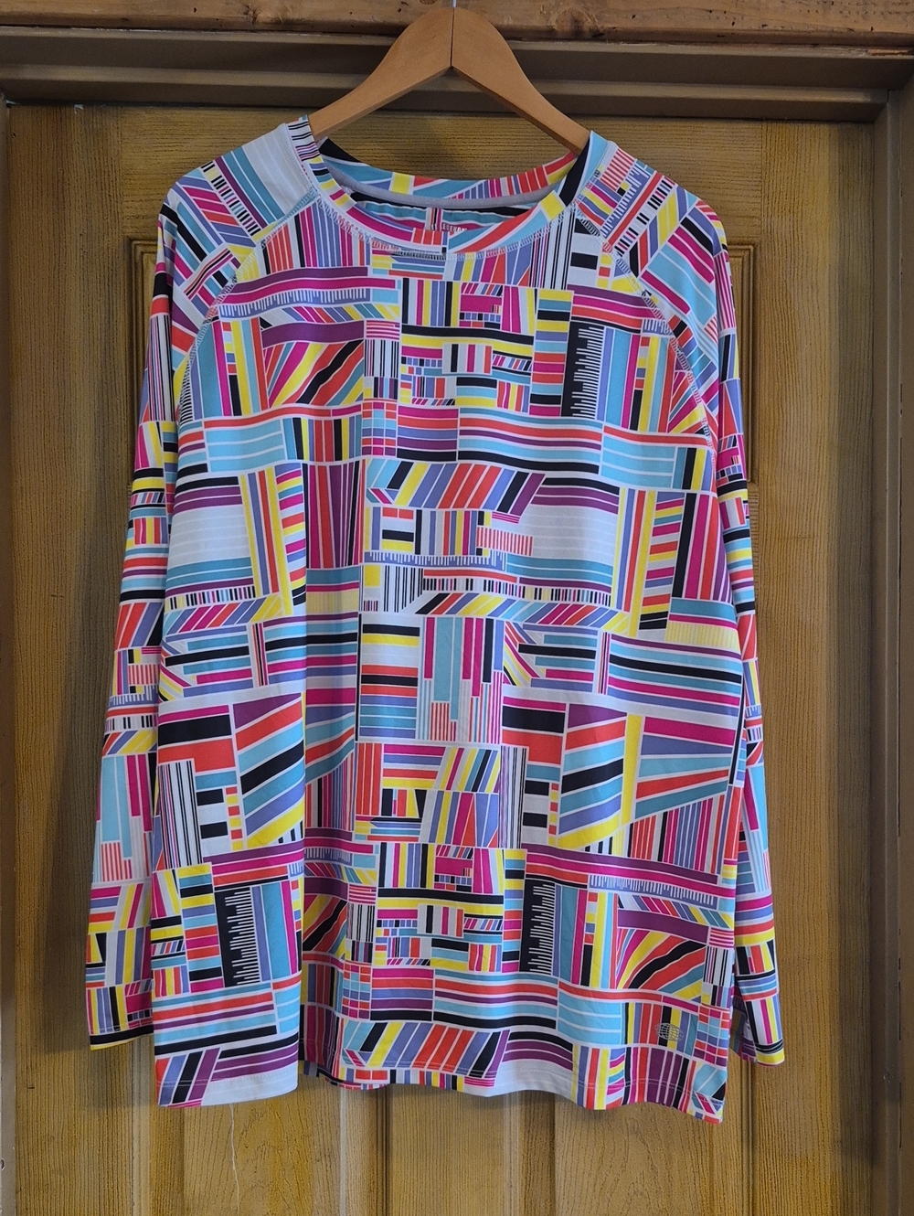 Reel Legends Keep It Cool Long Sleeve Round Neck Polyester Spandex Top 1x Women
